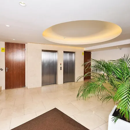 Sunny & Bright Amoreiras - Checkinhome * Lisbon